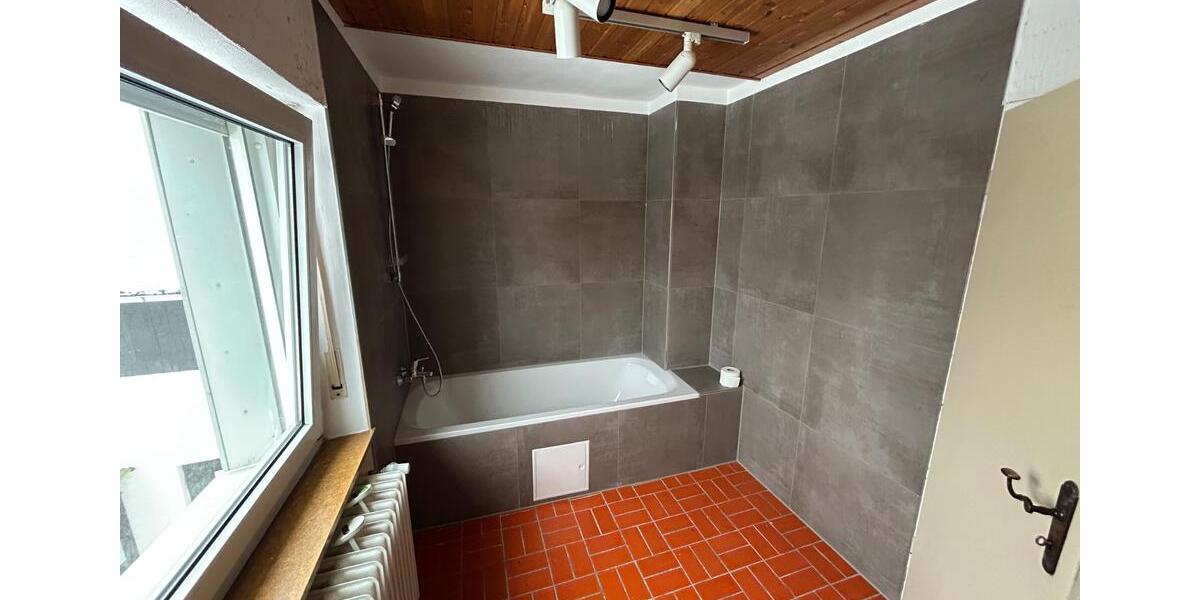 Einfamilienhaus Weimar (Lahn) - 4.5 Zimmer, 127 m&sup2;, 1.200&euro; | Angebot:26136503