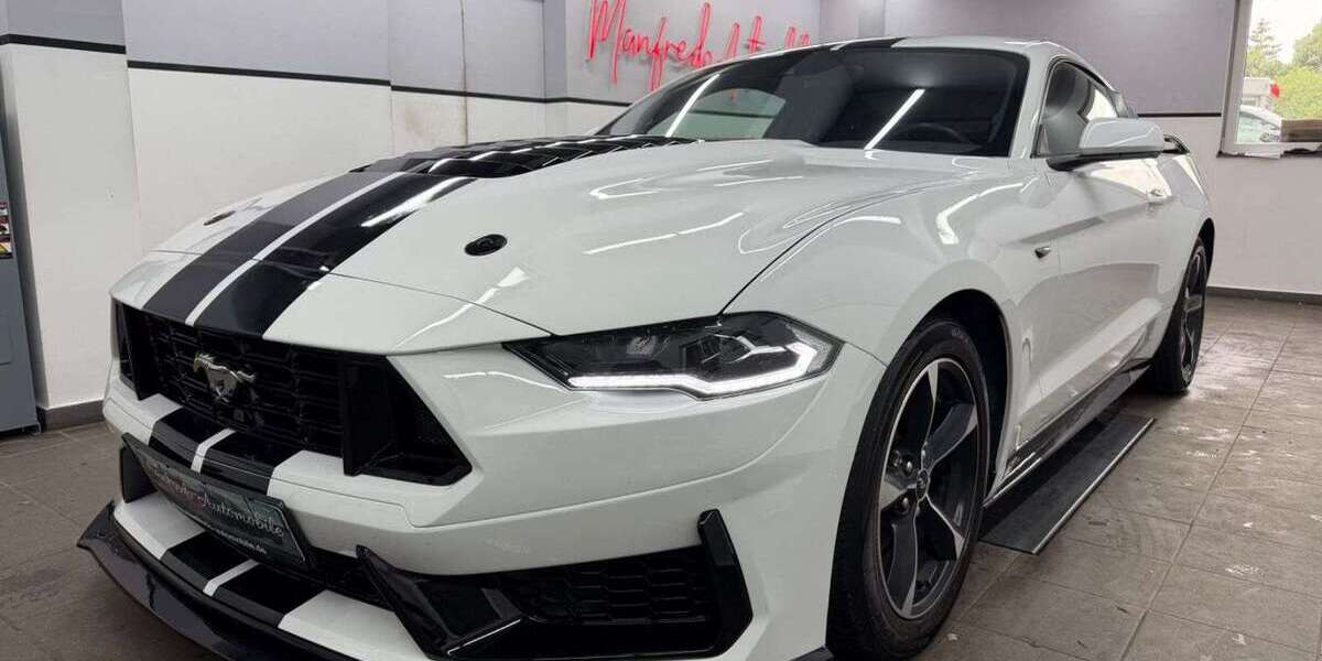 Ford Mustang 48.254 km 31.880 &euro; München 81243