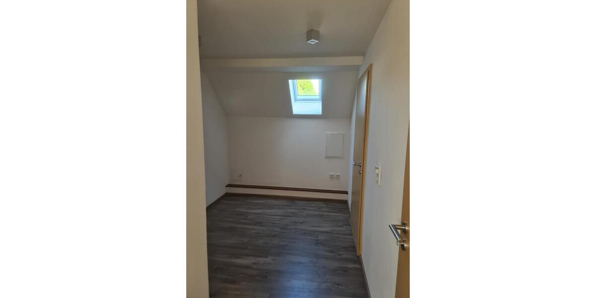 Maisonettenwohnung Sebnitz - 4 Zimmer, 87 m&sup2;, 599&euro; | Angebot:26688580