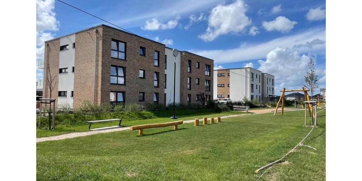 Dachgeschoßwohnung Meldorf - 3 Zimmer, 87 m&sup2;, 870&euro; | Angebot:25342800