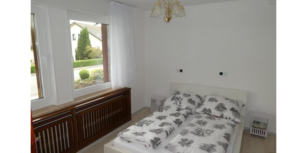 Einfamilienhaus Olsberg - 7 Zimmer, 214 m&sup2;, 409.000&euro; | Angebot:27457297