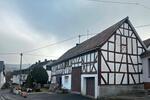 Einfamilienhaus Haiger - 7 Zimmer, 140 m&sup2;, 160.000&euro; | Angebot:26762769