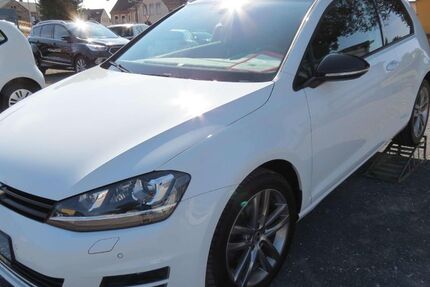 VW Golf 128.000 km 12.440 &euro; Halle/ Saale 06116