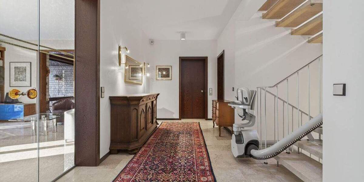 Einfamilienhaus Waldbronn / Etzenrot Etzenrot - 9 Zimmer, 252 m&sup2;, 895.000&euro; | Angebot:24736320