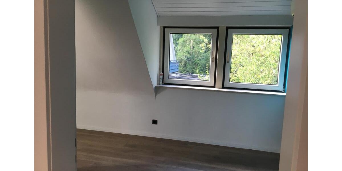 Freistehendes Einfamilienhaus am Stadtwald 6 zimmer