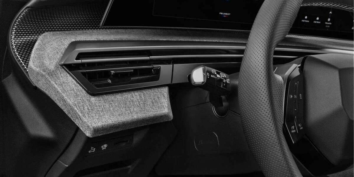 Peugeot 3008 1.800 km 32.790 &euro; Zeitz 06712