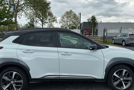 Hyundai KONA 96.000 km 14.300 &euro; Lollar 35457