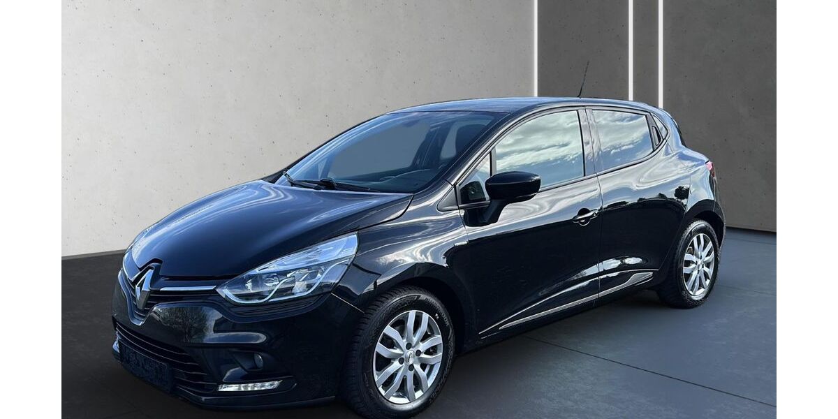 Renault Clio 149.000 km 7.390 &euro; Erfurt 99091