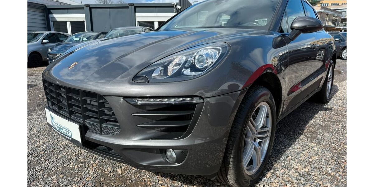 Porsche Macan 147.623 km 25.990 &euro; Hamburg 22179