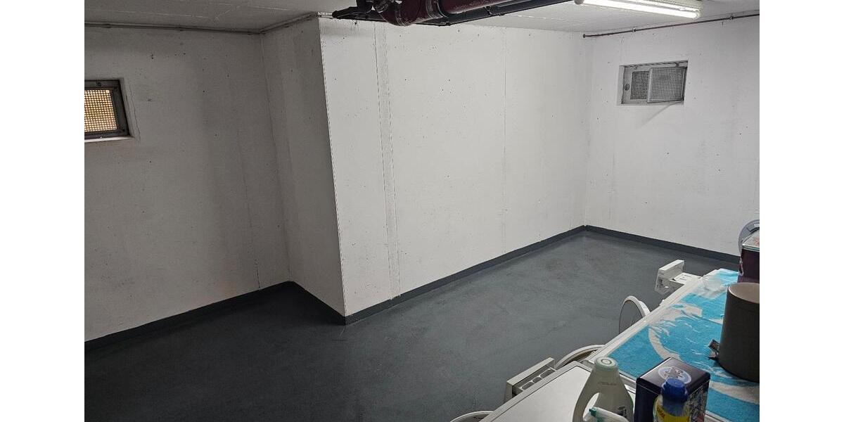 Etagenwohnung Niederkassel - 4 Zimmer, 80 m&sup2;, 359.000&euro; | Angebot:25442267