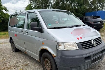 VW T5 Transporter 132.000 km 2.750 &euro; Baindt/Schachen 88255
