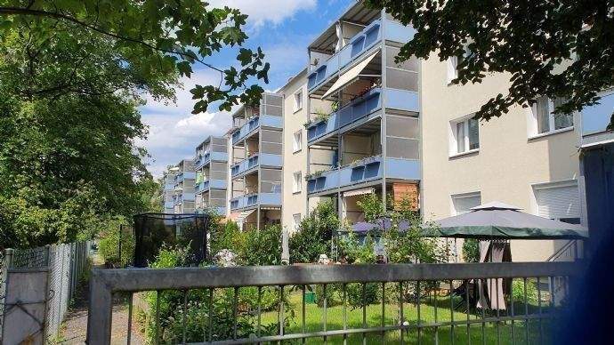 Attraktive, helle 3-Raum-Wohnung mit großem Balkon