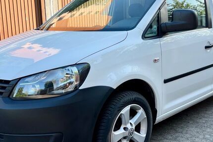 VW Caddy 120.000 km 8.800 &euro; Nürnberg 90451