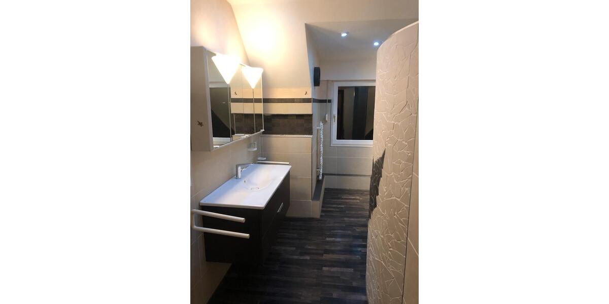 Wohnung zu vermieten 3 zimmer