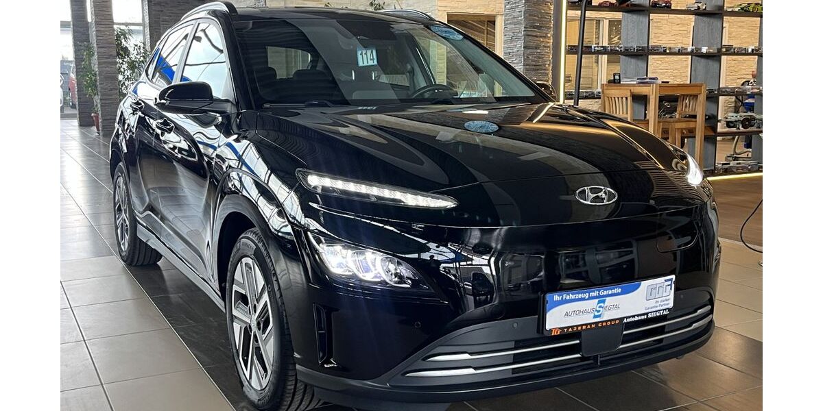 Hyundai KONA 28.014 km 19.000 &euro; Eitorf 53783