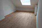 Dachgeschoßwohnung Frankfurt am Main Schwanheim - 2 Zimmer, 48 m&sup2;, 700&euro; | Angebot:26407665