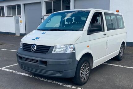 VW T5 Transporter 345.300 km 2.790 &euro; Gleichen 37130
