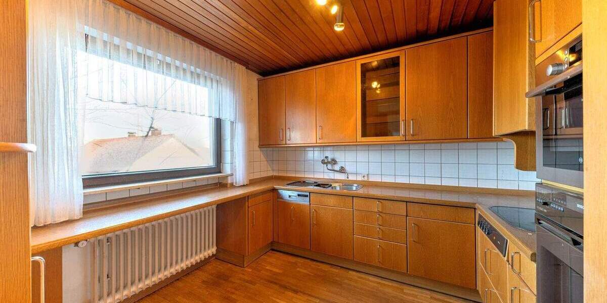 Einfamilienhaus Herrenberg - 6 Zimmer, 234 m&sup2;, 792.000&euro; | Angebot:25741855