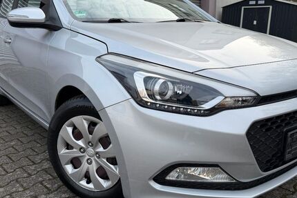 Hyundai i20 51.500 km 11.450 &euro; Kassel 34123