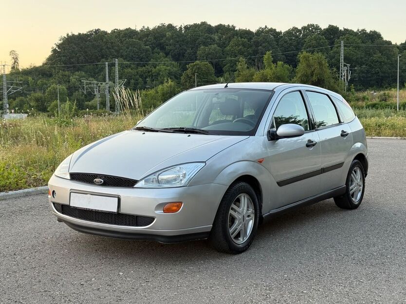 Ford Focus 50.000 km 2.700 € Salach 73084