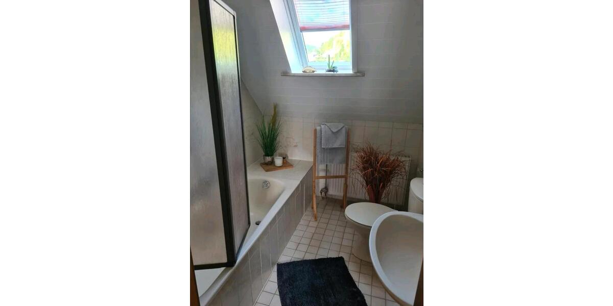 Einfamilienhaus Albstadt Gemarkung Burgfelden - 7 Zimmer, 179 m&sup2;, 424.000&euro; | Angebot:26373123