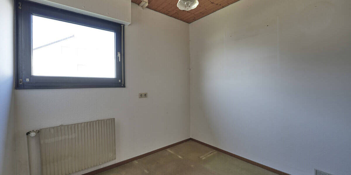 Bungalow Altdorf - 3 Zimmer, 100 m&sup2;, 489.000&euro; | Angebot:26376615