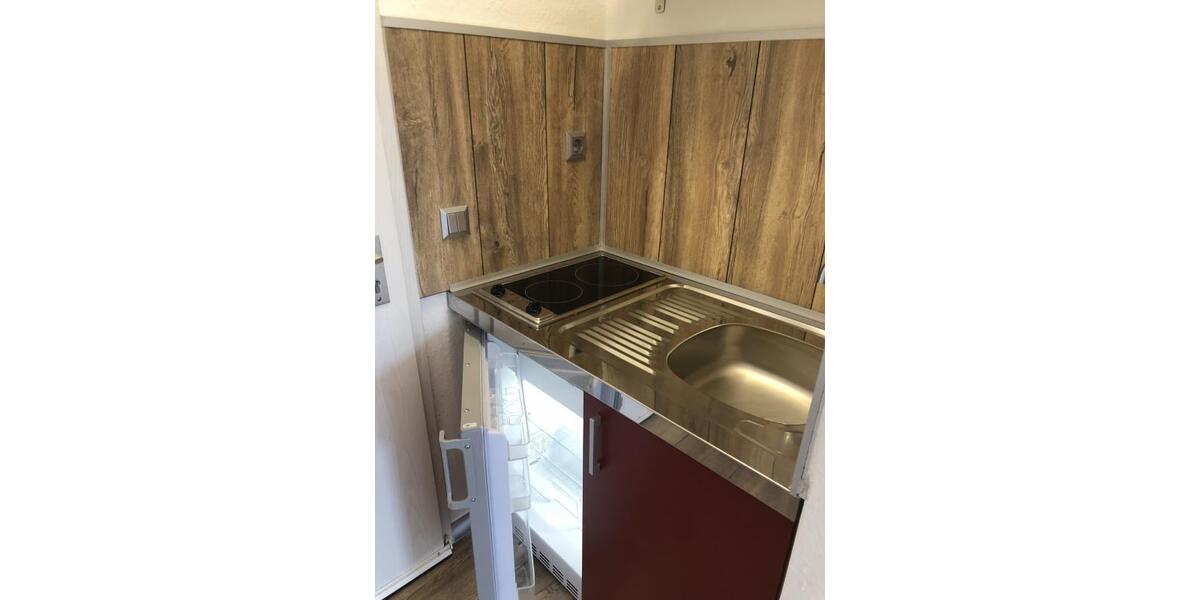 Etagenwohnung Mittweida - 1 Zimmer, 18 m&sup2;, 190&euro; | Angebot:25428652