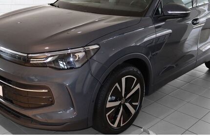 VW Tiguan 9.760 km 39.974 &euro; Artern 06556