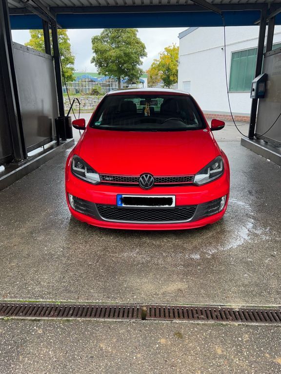VW Golf 185.000 km 16.900 € Gundelfingen 89423