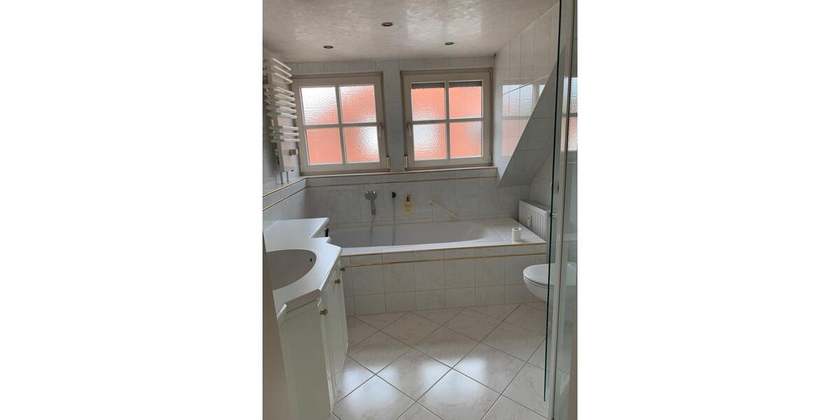 Etagenwohnung Wendelstein - 4 Zimmer, 111 m&sup2;, 375.000&euro; | Angebot:23163967