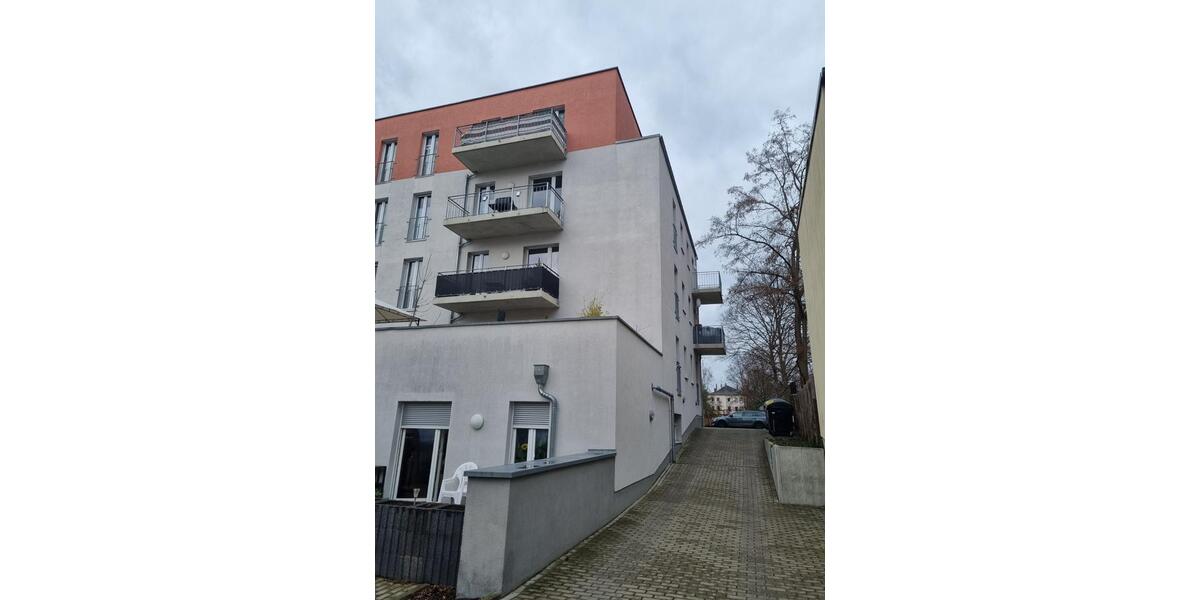 Schicke 3 Zimmer Wohnung mit WanneTageslichtbadWohnküche und großer Terrasse! #Seume39 3 zimmer