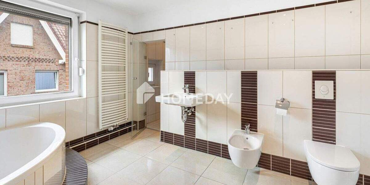 Doppelhaushälfte Hannover Bothfeld - 8 Zimmer, 172 m&sup2;, 415.000&euro; | Angebot:24779479