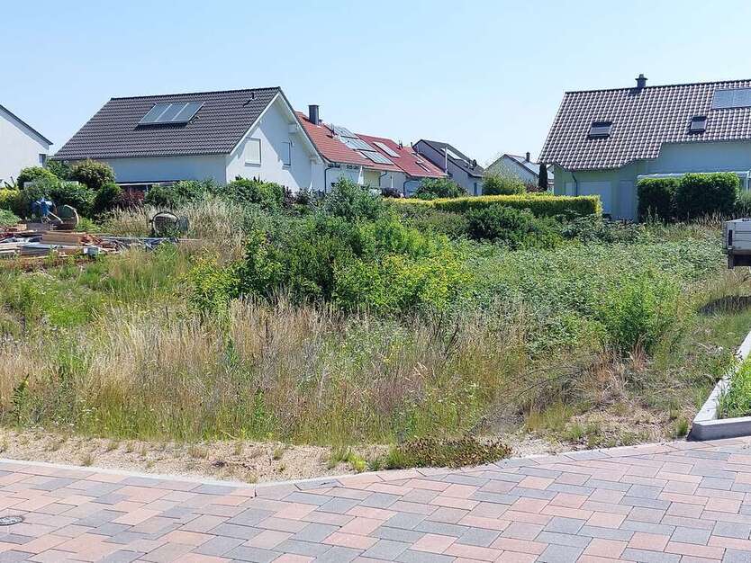 Grundstück zu verkaufen in Bruchsal 228.000 € 369 m²