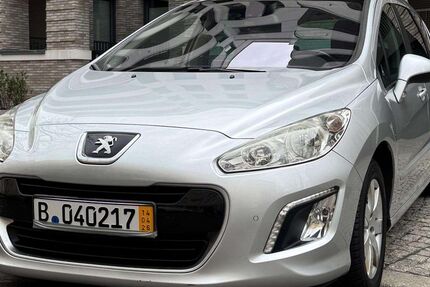 Peugeot 308 229.000 km 3.850 &euro; Berlin 13597