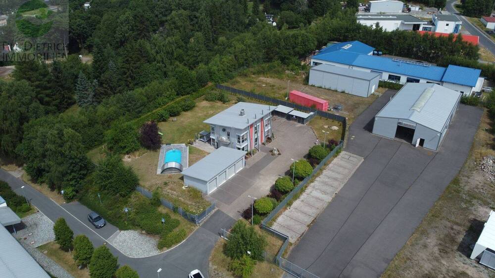 Mehrfamilienhaus, Wohnhaus Zella-Mehlis Mehlis - 5 Zimmer, 185 m&sup2;, 5.000&euro; | Angebot:22631820