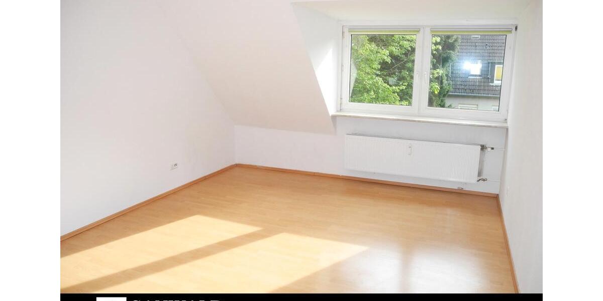 Dachgeschoßwohnung Bochum Bochum-Südwest - 2.5 Zimmer, 56 m&sup2;, 440&euro; | Angebot:24884996