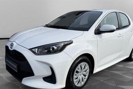 Toyota Yaris 40.750 km 15.280 &euro; Templin 17268