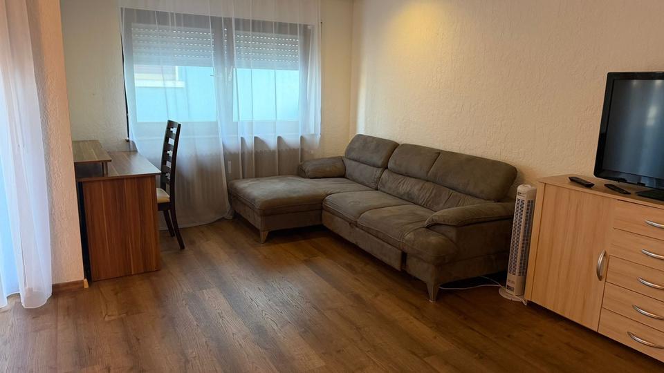 2 Zimmer Wohnung Komplett eingerichtet. 2 zimmer