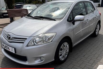 Toyota Auris 208.252 km 4.990 &euro; Rostock-Warnemünde 18119
