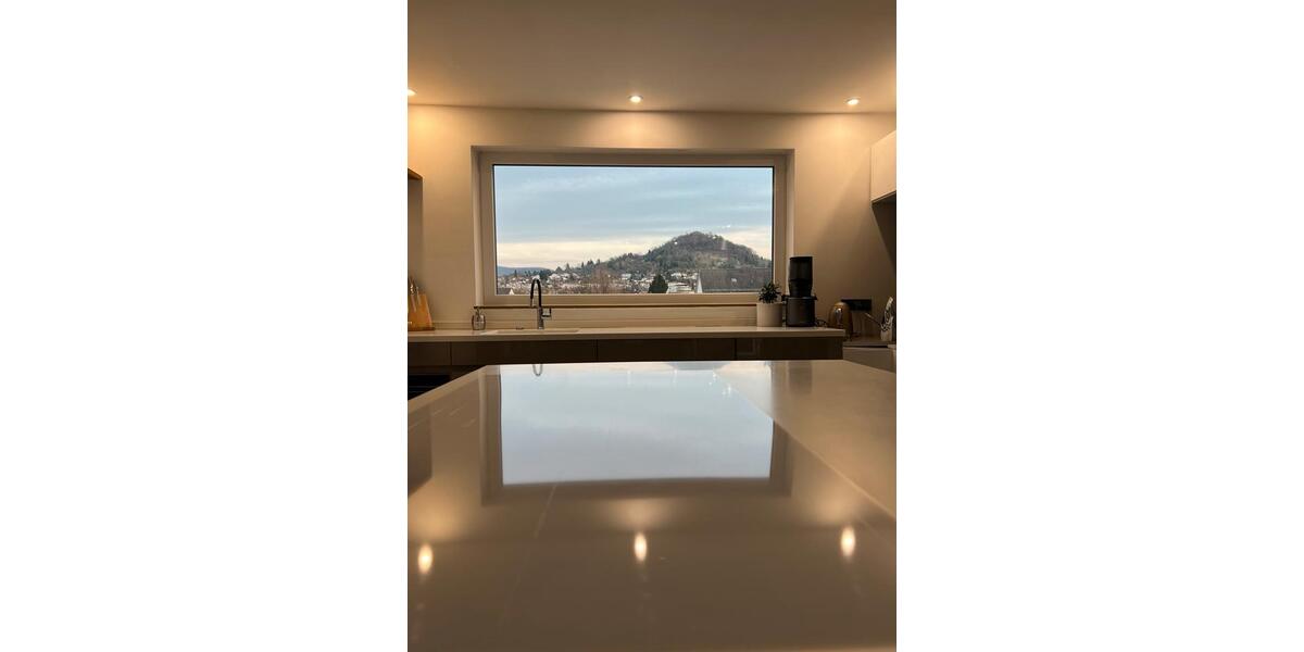 Einfamilienhaus Reutlingen Reutlingen (Kernstadt) - 4 Zimmer, 152 m&sup2;, 2.400&euro; | Angebot:26180609