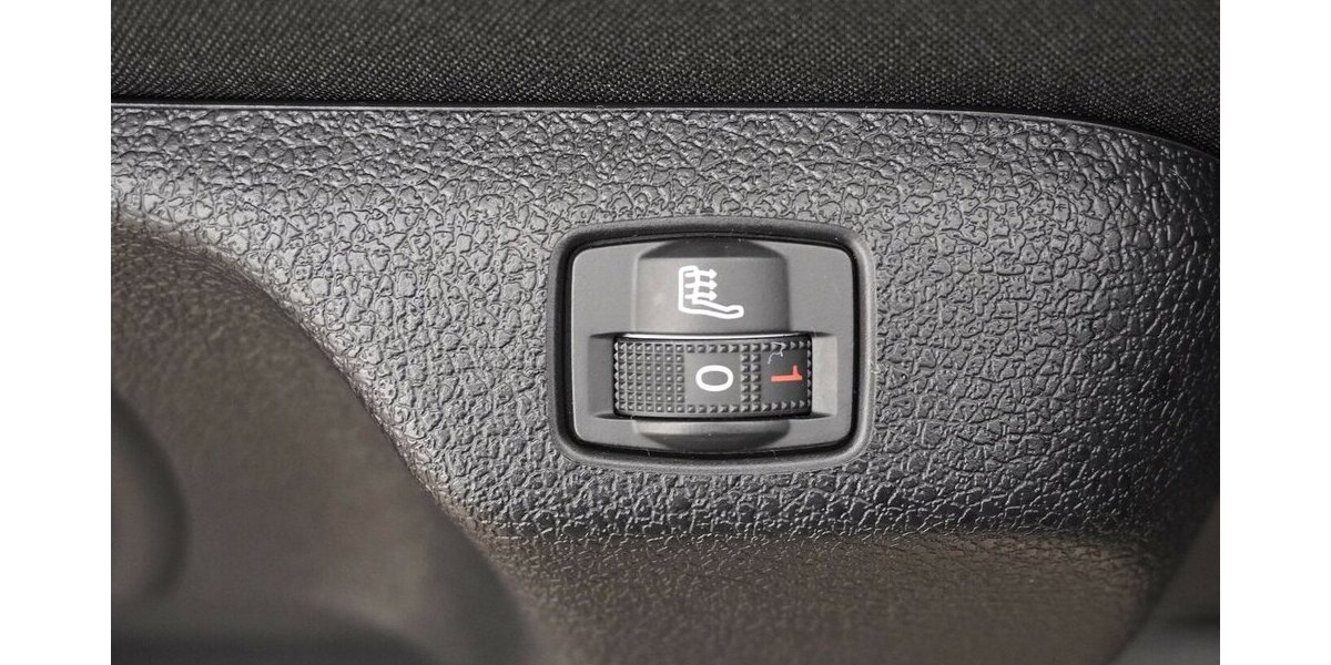 Fiat Scudo MultiCab L2 145 / Sitzheizung + Navi 48.952 km 26.775 &euro; Münchenbernsdorf 07589