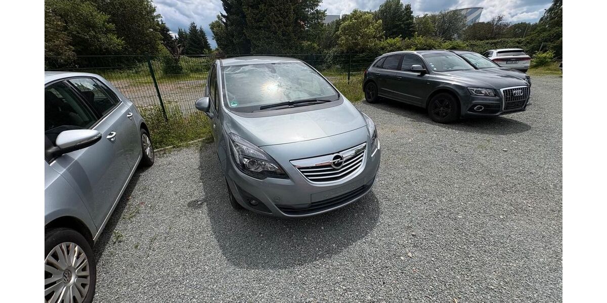 Opel Meriva 110.000 km 2.800 &euro; Chemnitz 09114