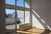 Schönes 2 Zimmer-Appartment mit hohen Decken und großer Fensterfront!