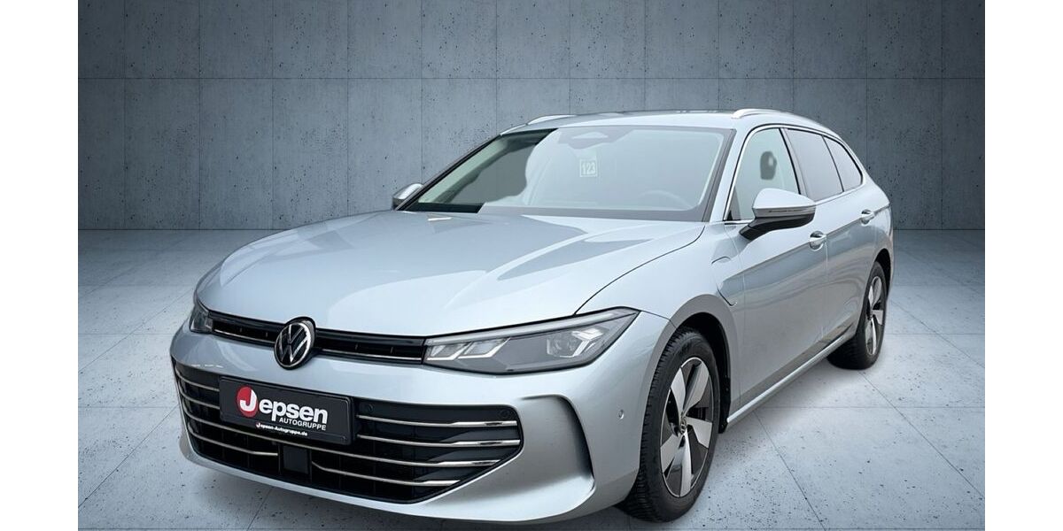 VW Passat 25.495 km 34.970 &euro; Neutraubling 93073