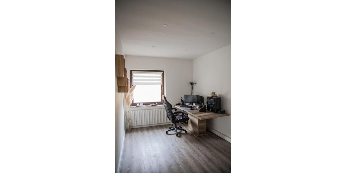 Etagenwohnung Siegen - 3 Zimmer, 78 m&sup2;, 219.000&euro; | Angebot:27068452