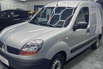Renault Kangoo 28.000 km 5.950 &euro; Herscheid 58849
