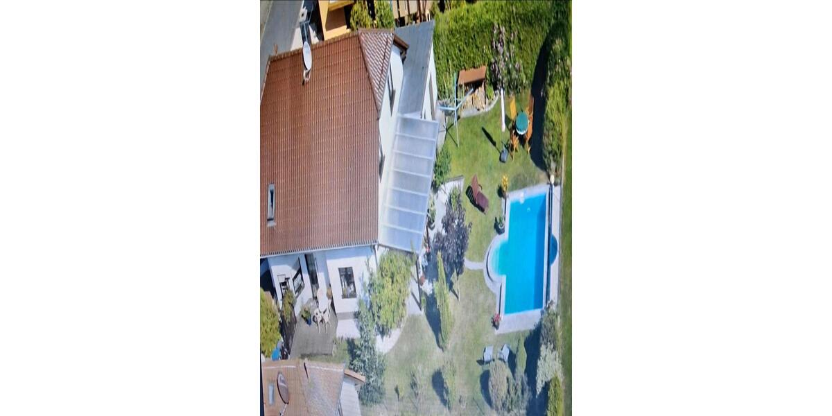 Einfamilienhaus Altenburg - 2 Zimmer, 150 m&sup2;, 400.000&euro; | Angebot:27018022