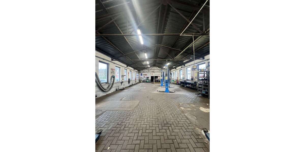 Halle in Siegen 575.000 € 1135 m² zimmer