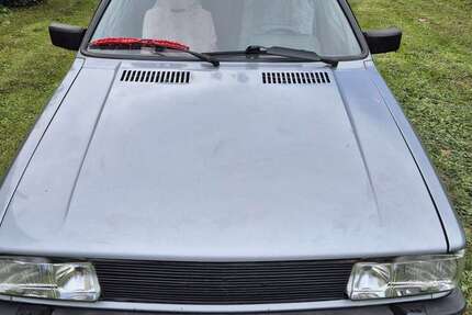 Audi 80 124.500 km 3.999 &euro; Täbingen (Rosenfeld) 72348