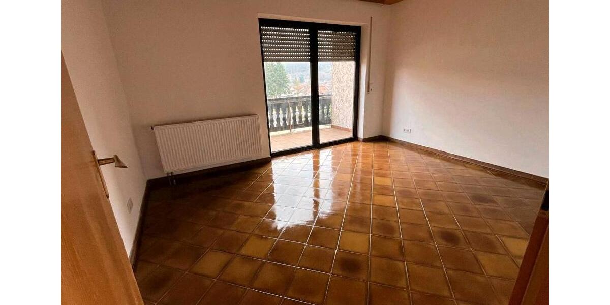 Etagenwohnung Bechhofen - 5 Zimmer, 85 m&sup2;, 700&euro; | Angebot:26112505
